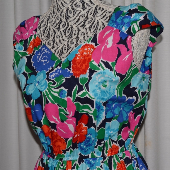Vintage Summer Flowers Cotton Dress by KAY BRANDON for H&A 1970s - Picture 3 of 9